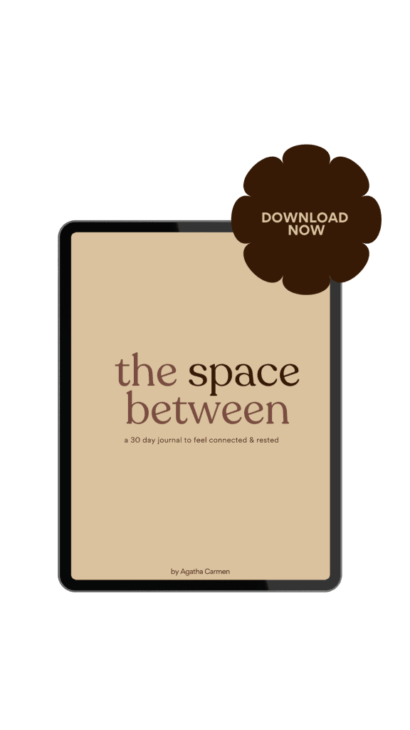 Agatha Carmen - Yoga & Tarot