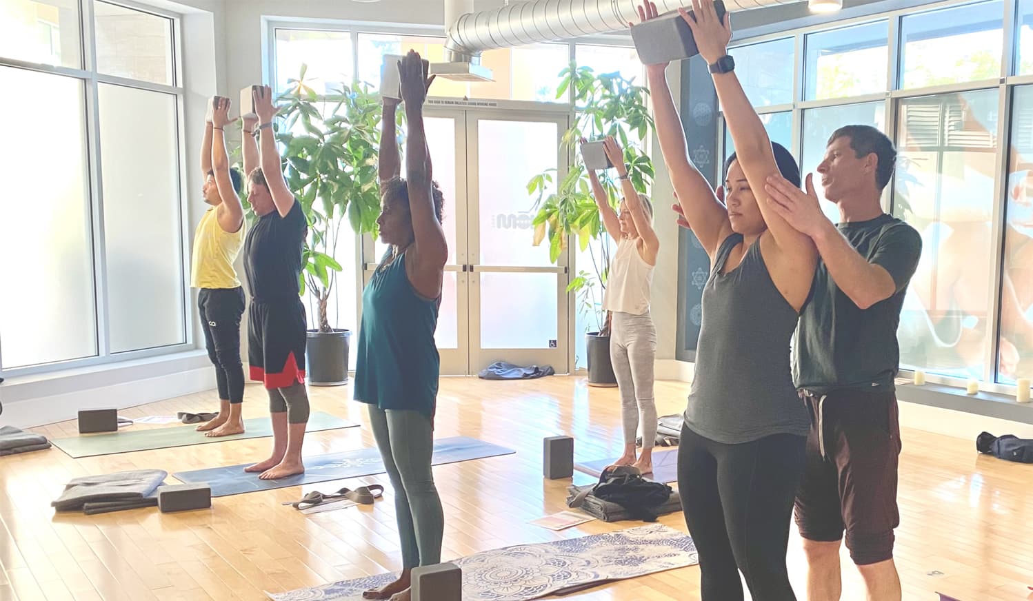 HŌMTOWN Yoga 200-Hour Teacher Training Program