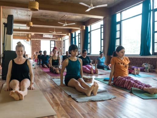 300 Hour Yoga Teacher Training In Rishikesh