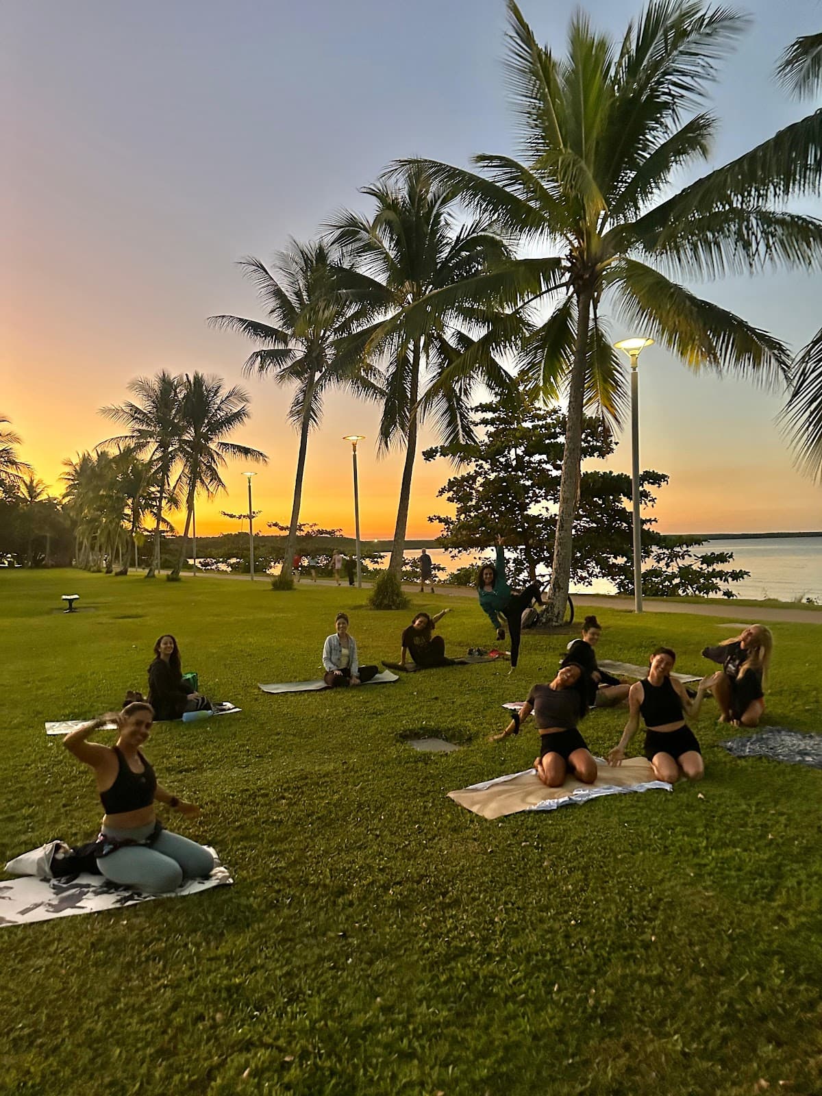 Earth & Breath Yoga π€Έπ½