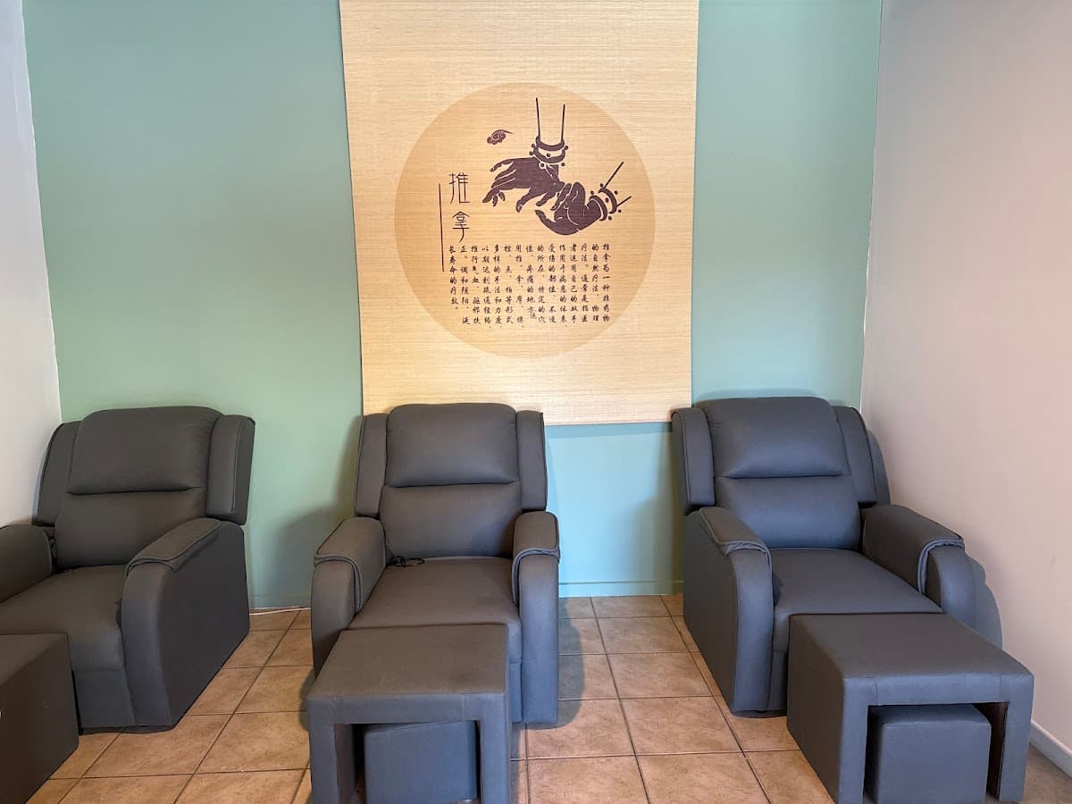 iCare Holistic Health Center (Bendigo) logo