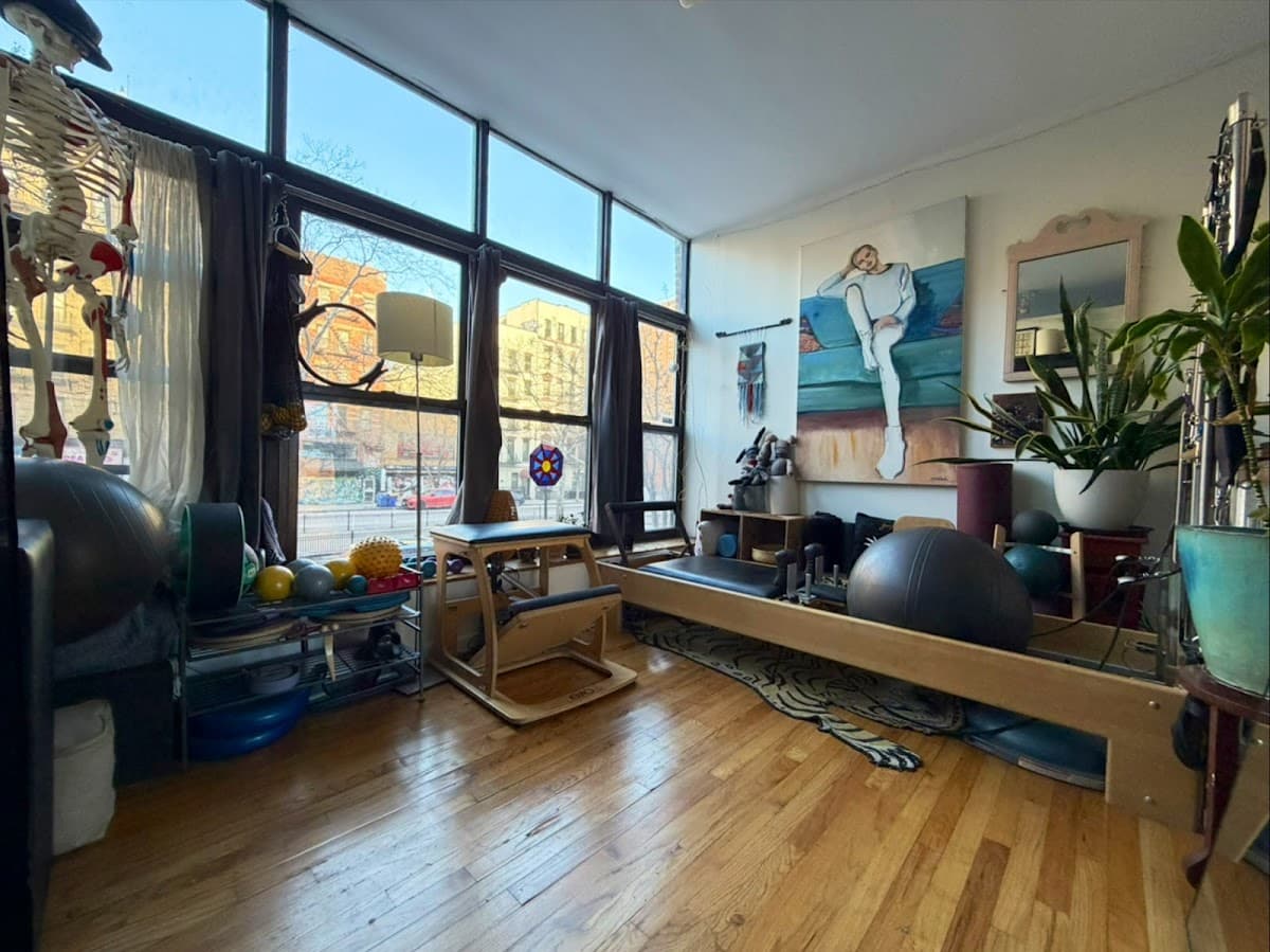 Breath and Bones Yoga Pilates & Thai Yoga