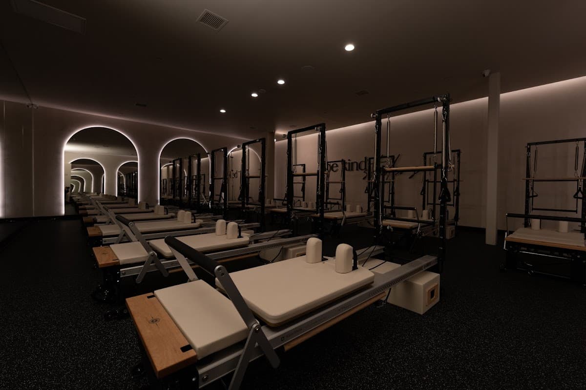 BE KIND STUDIOS PILATES | WEST HOLLYWOOD 1