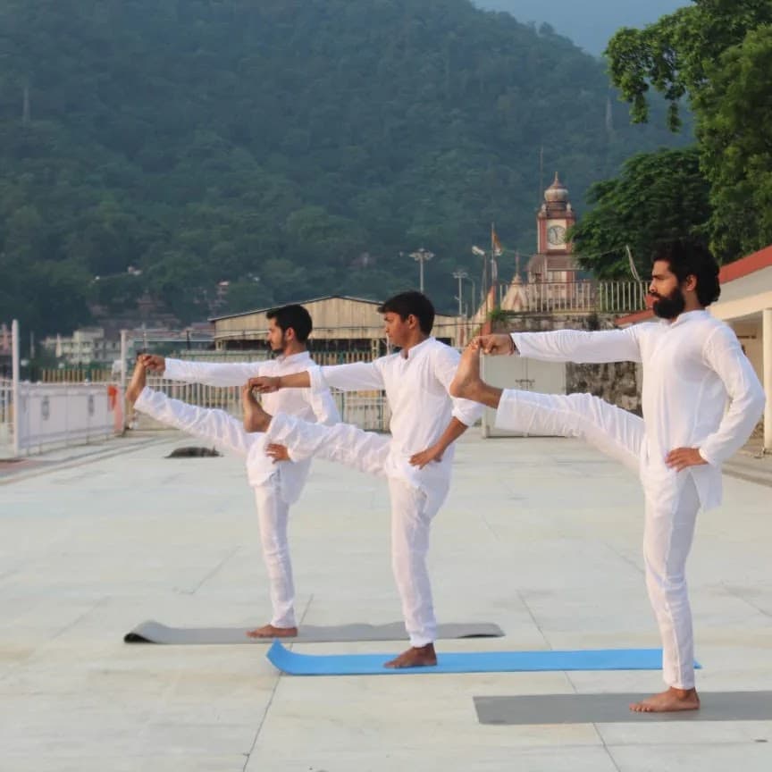 Rishikesh Spiritual Yoga | Best Yoga School for Traditional & Authentic Yoga Teacher Training , Wellness Retreats & Ayurveda