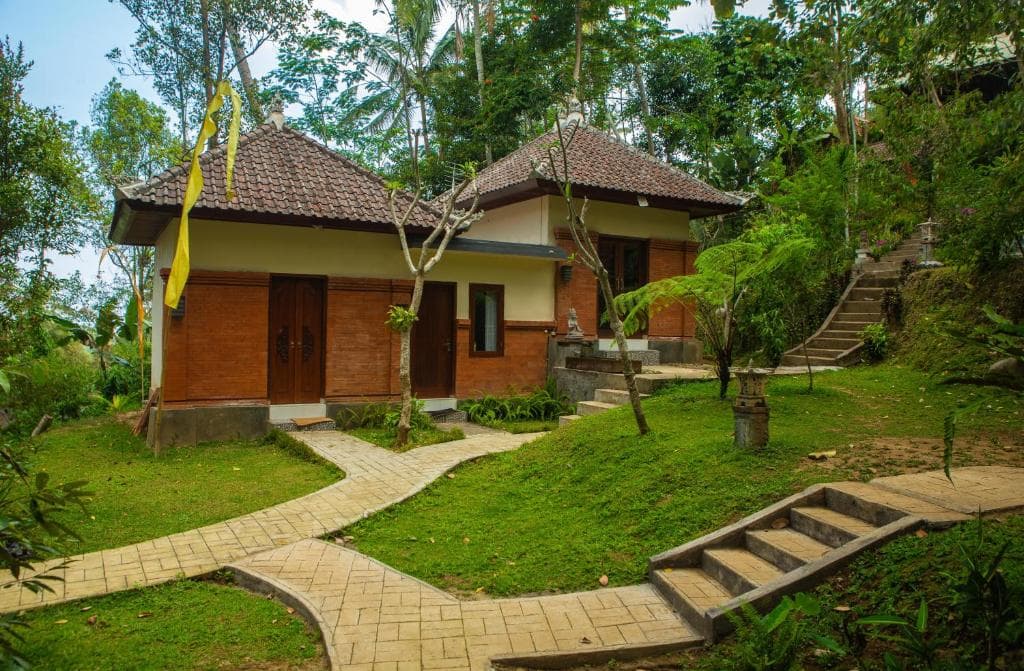 Yoga Lokanata Ashram