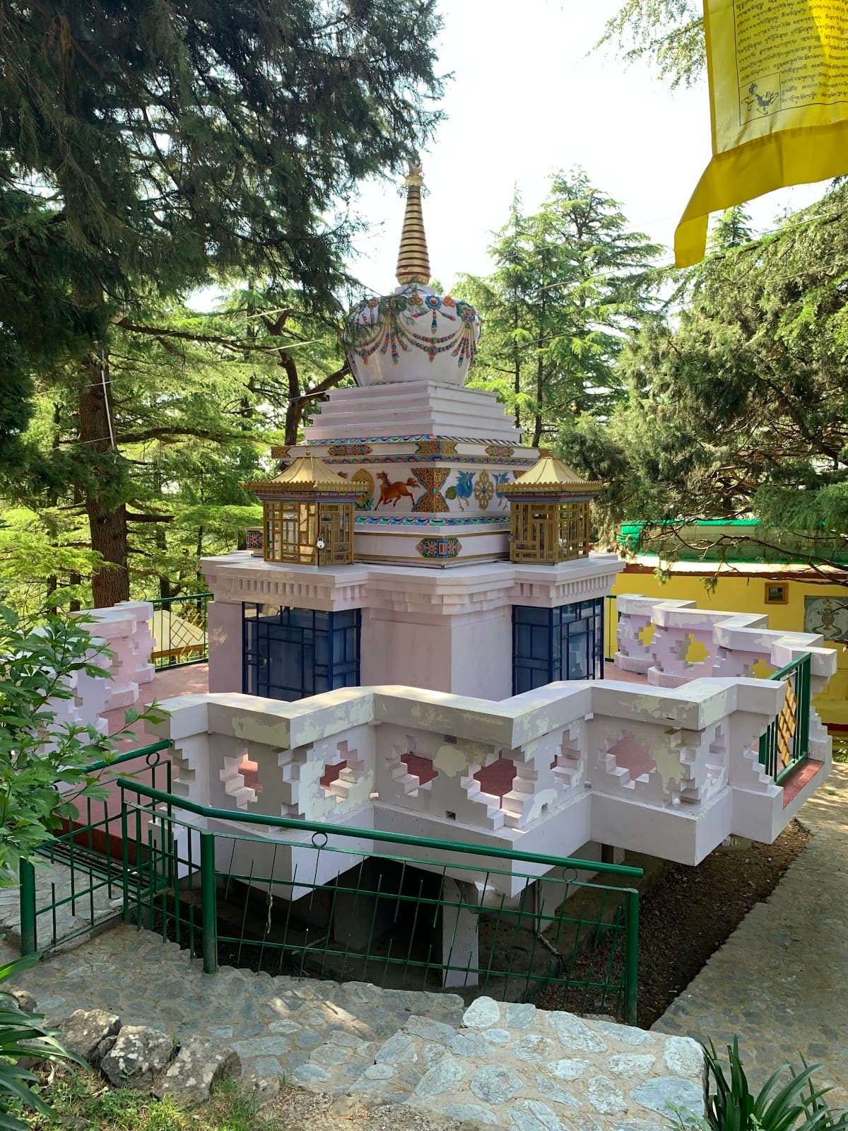 Tushita Meditation Centre logo