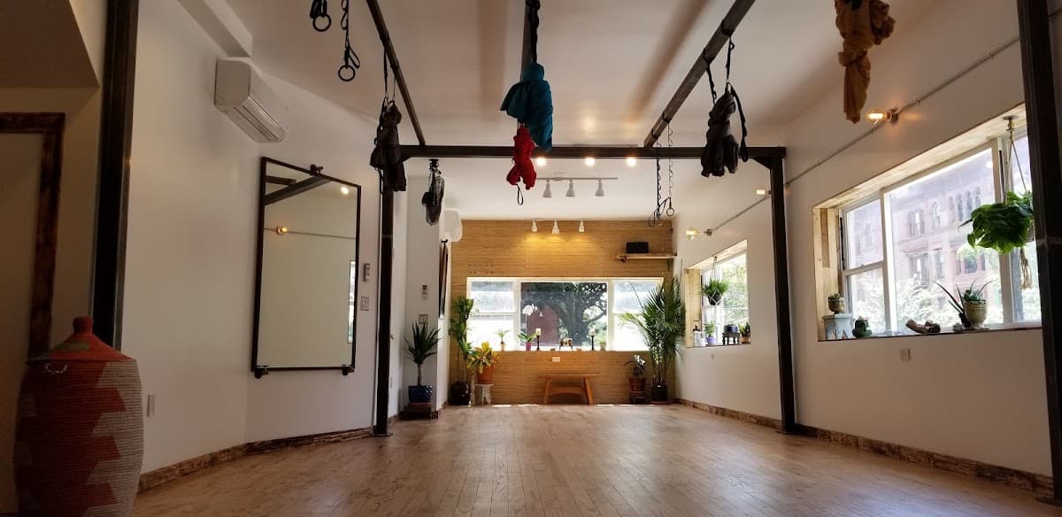 And Yoga Studios - Nostrand