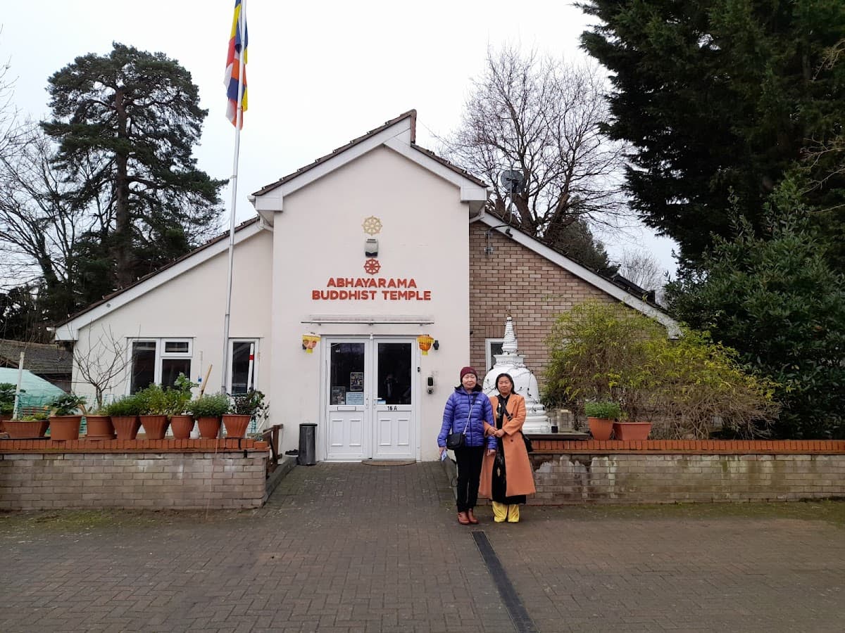 Abhayarama Meditation Centre (Enfield Buddhist Temple) logo