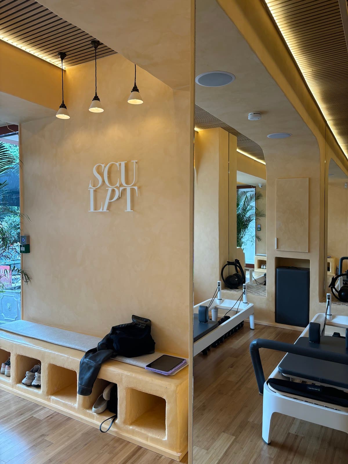 Sculpt Pilates Studio logo