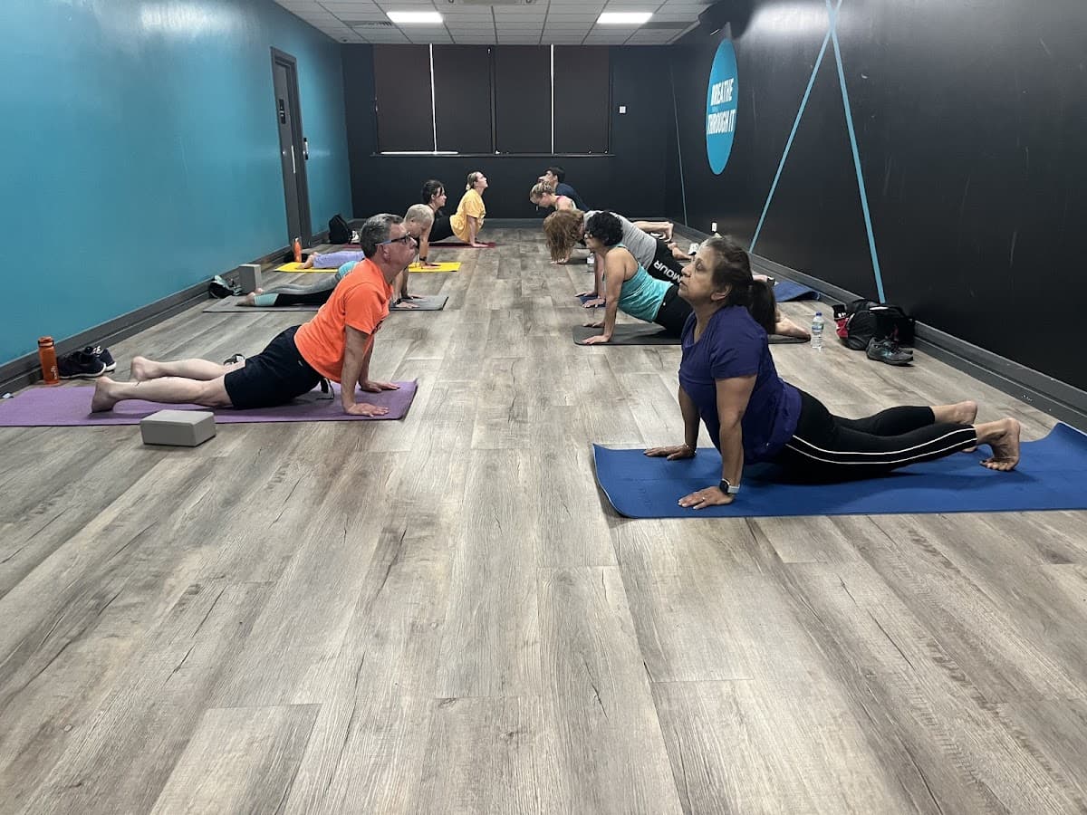 Yoga Sadharm Anandana - Yoga Classes in Barnet