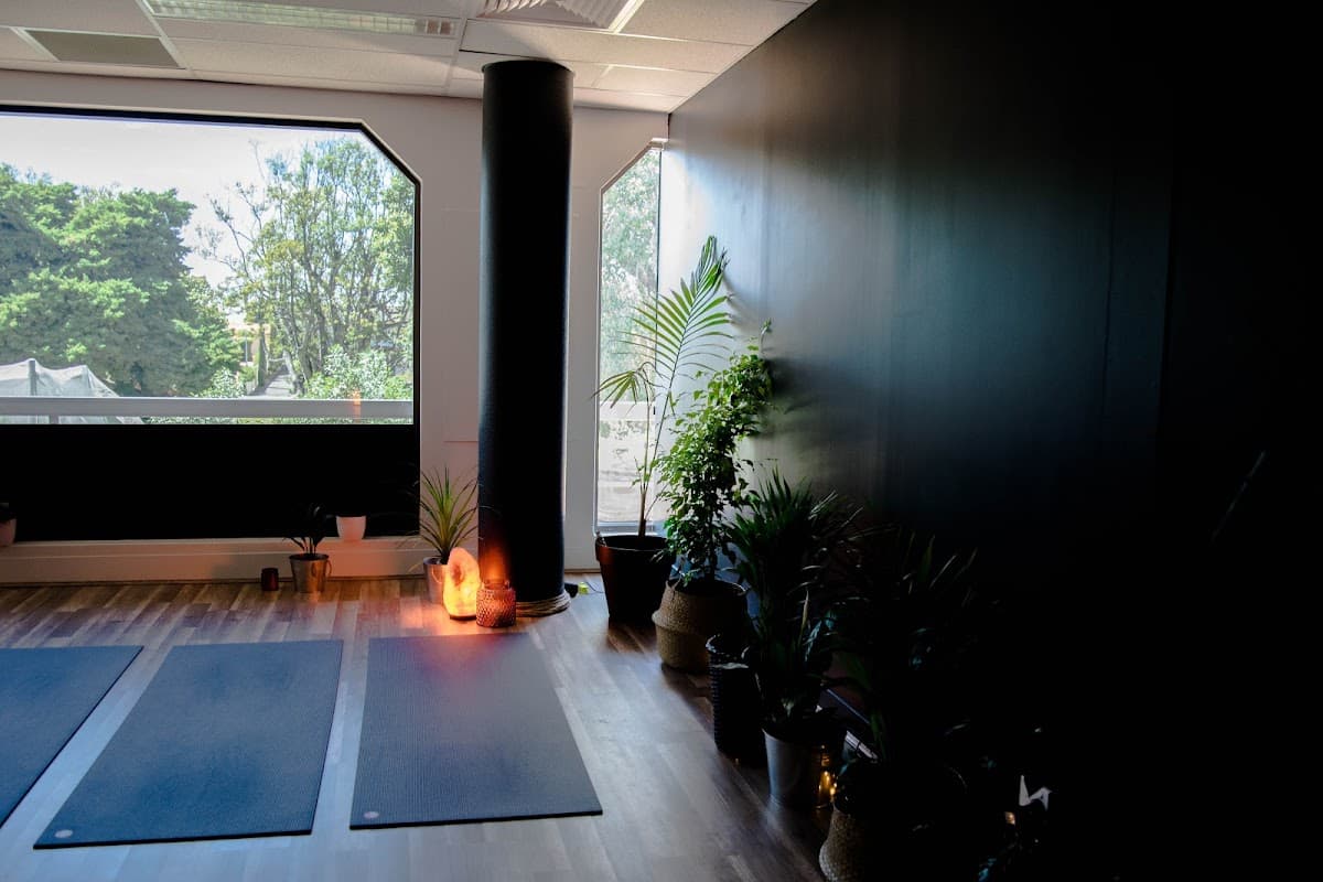 Yab Yum Yoga - Victoria Park Studio