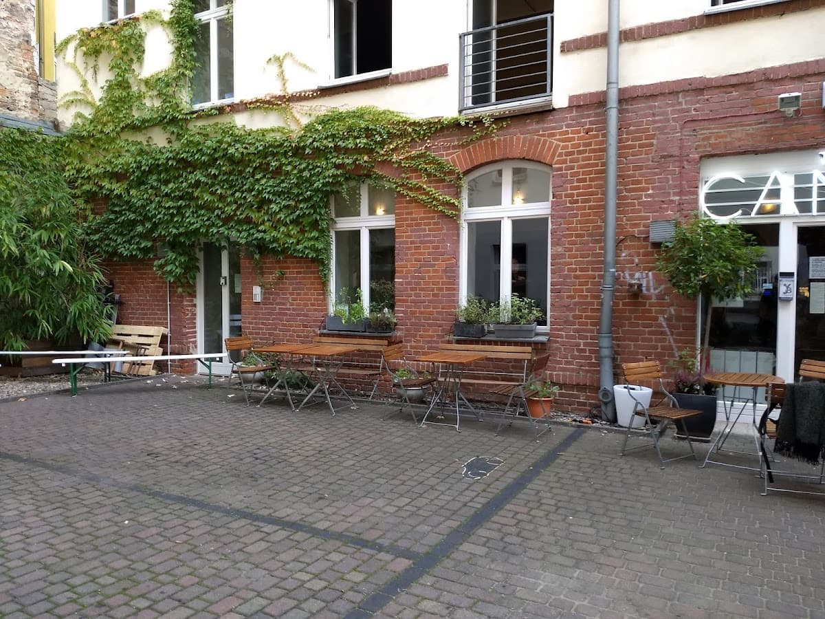 Three Boons Yoga Berlin (Jivamukti Berlin GmbH)