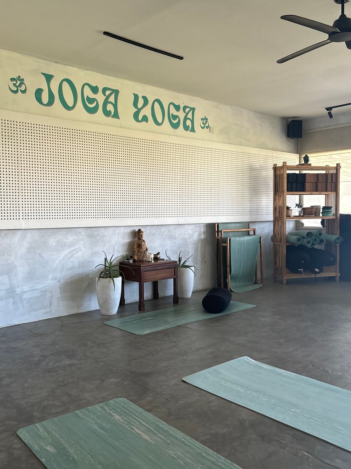 Joga Yoga logo