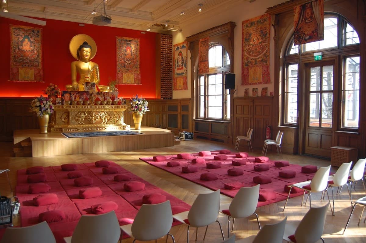 Dharma Mati – Buddhistisches Zentrum