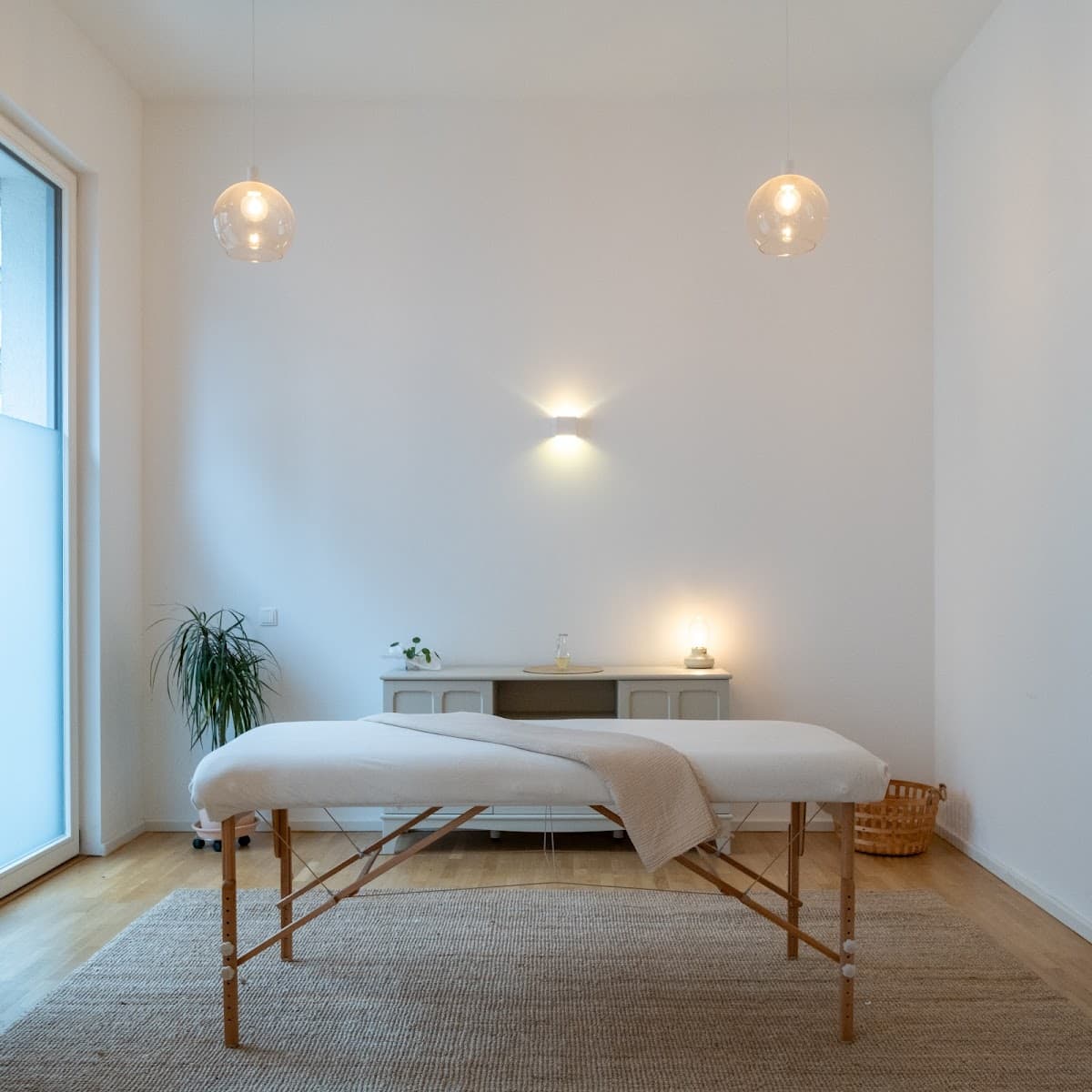 Soul Treats - Massage Therapy, Holistic Bodywork, Wellness & Yoga Retreats 1