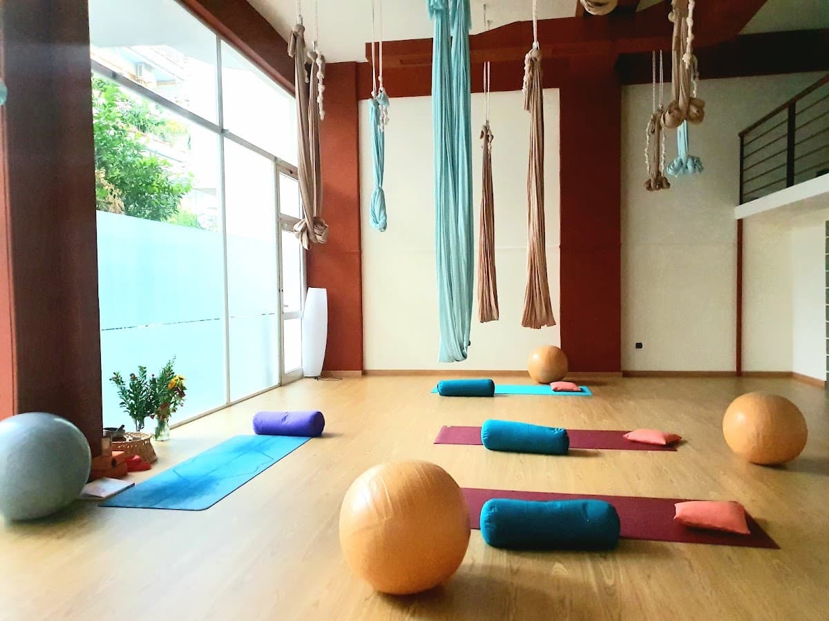 Healing Circle Yoga Studio