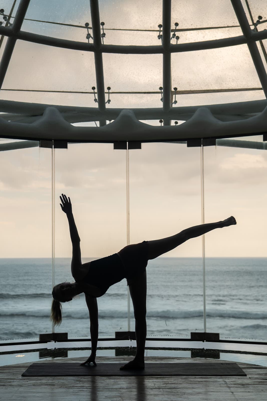 MoanaWellness Hub [Yoga centre] logo