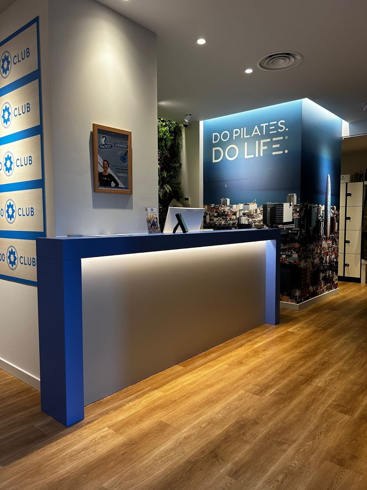 Club Pilates Poblenou logo