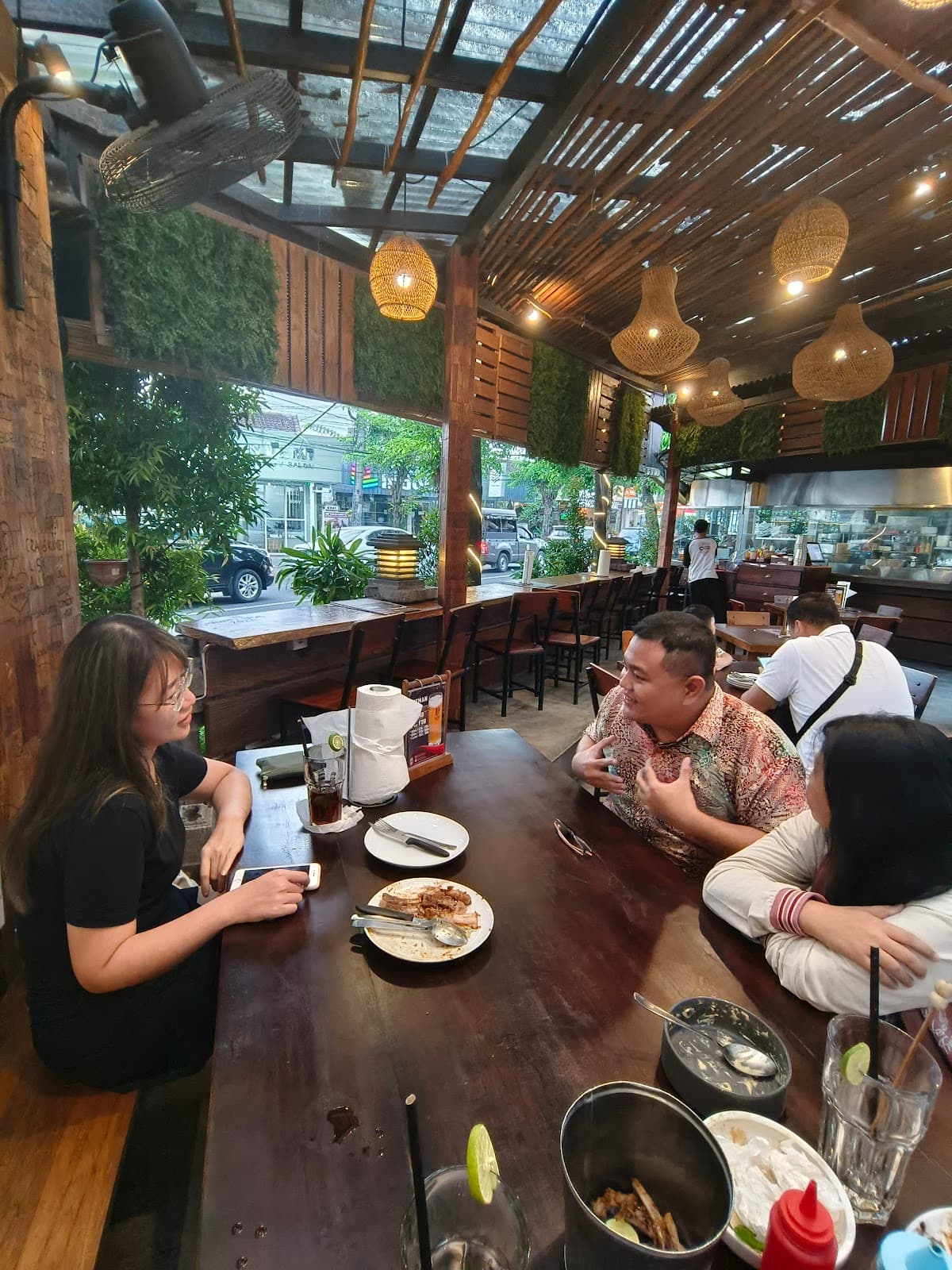 InnerPeace.id | Meditation Retreat and Nonduality | Reiki Healing - Tarot Reading - Vedic Astrology - Trauma Healing