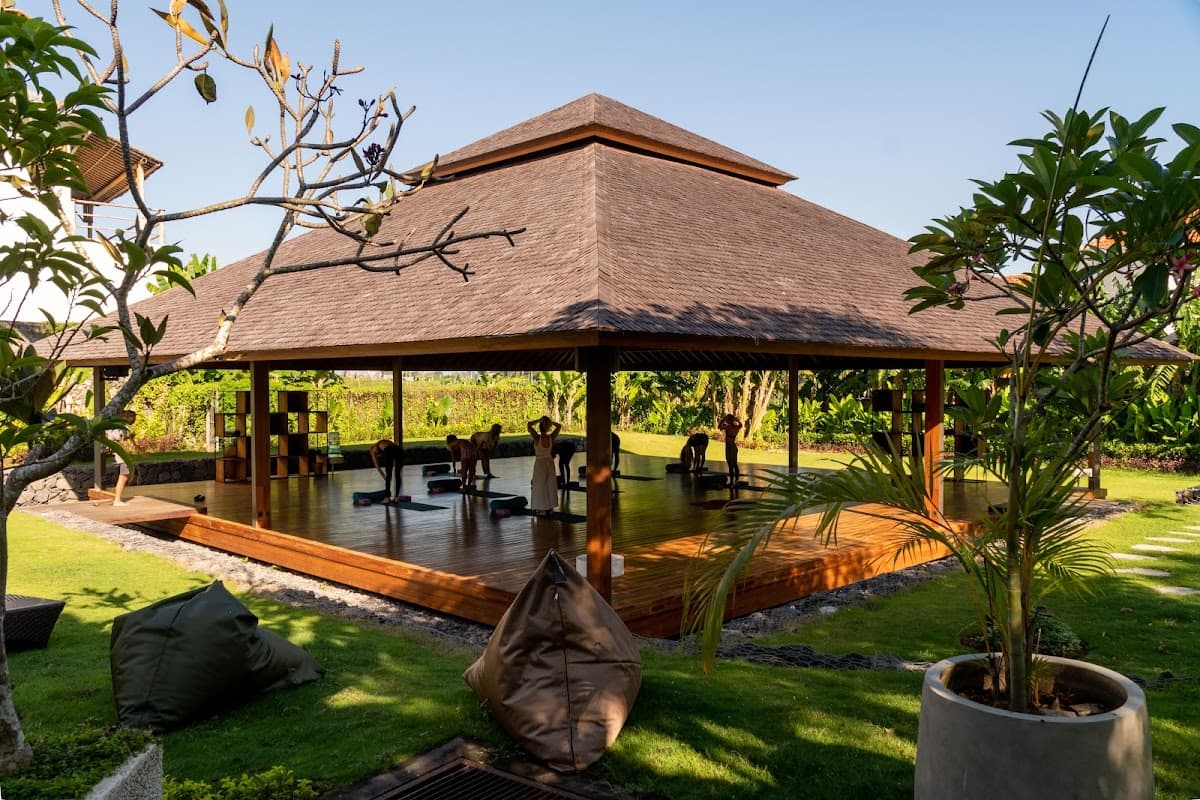 Holistic Horizon logo