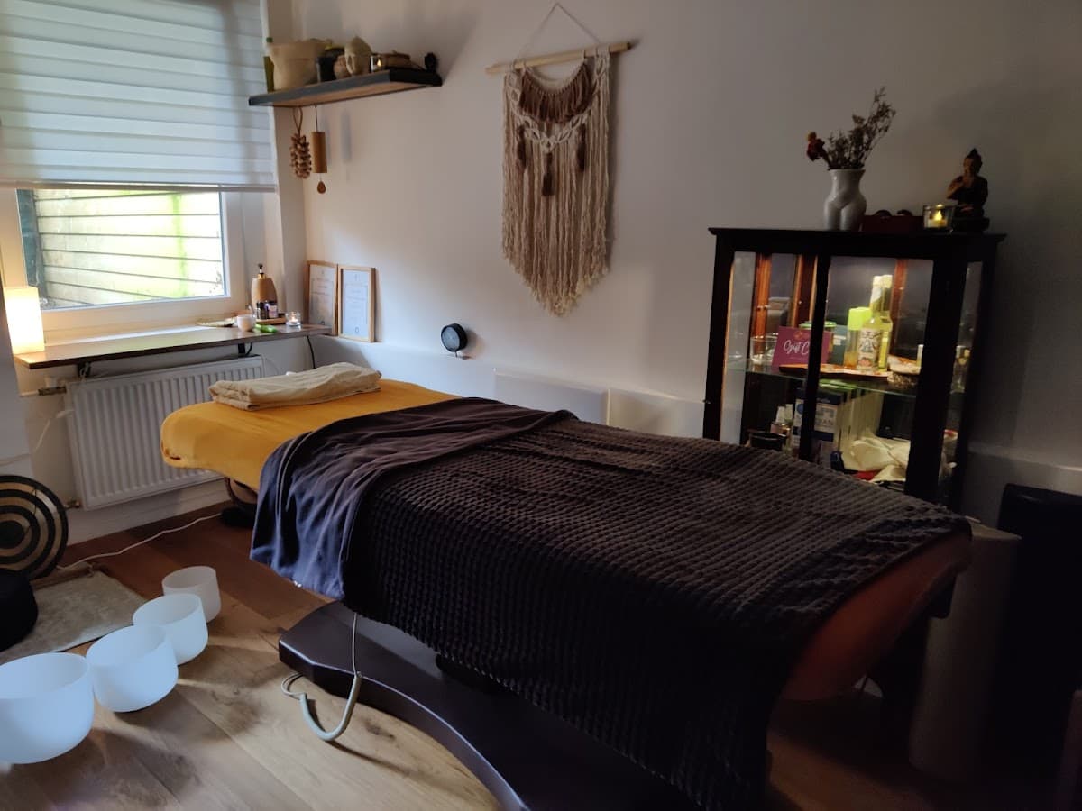 Agata Wholistic Touch