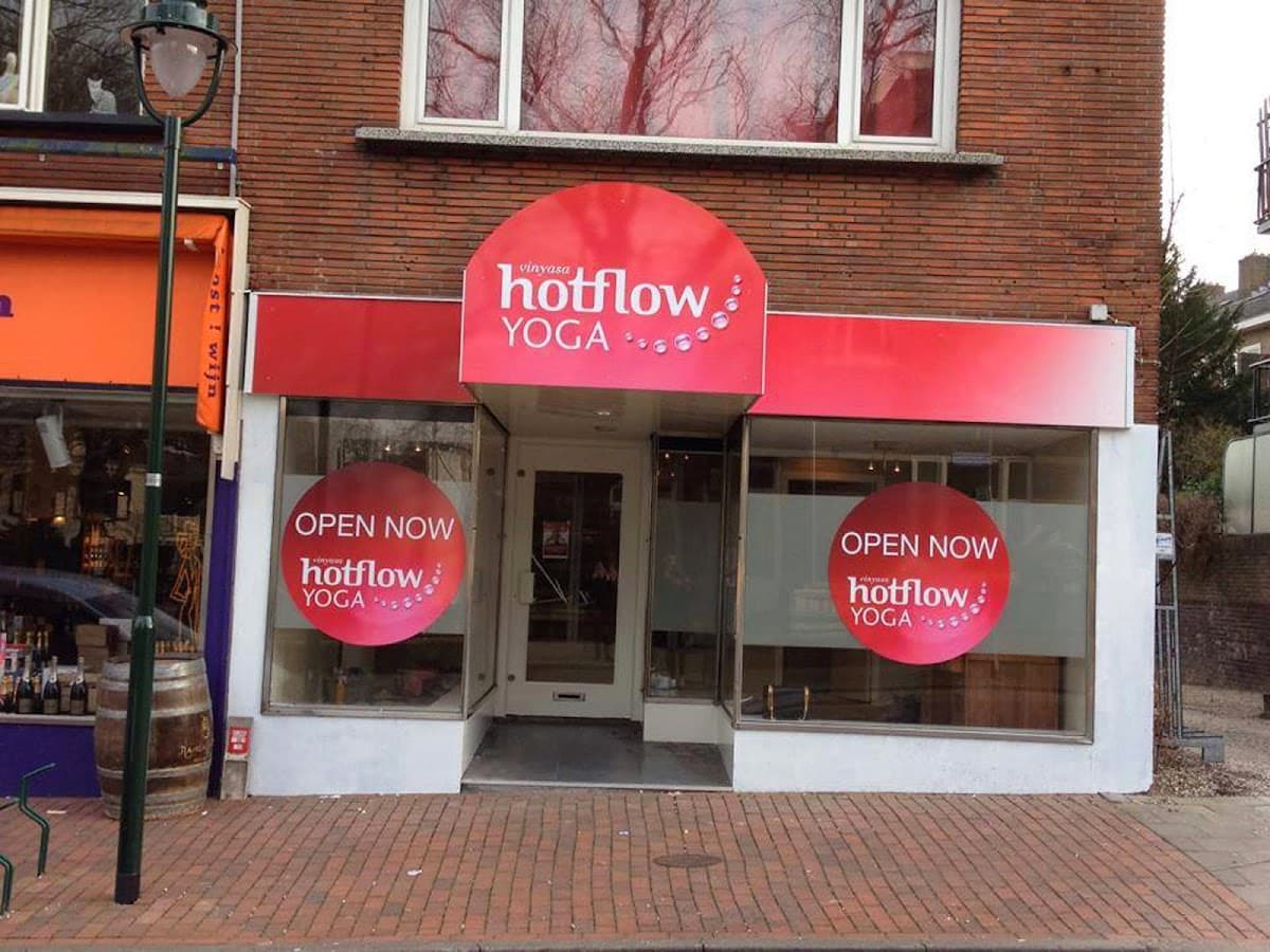 Hot Flow Yoga Zuid