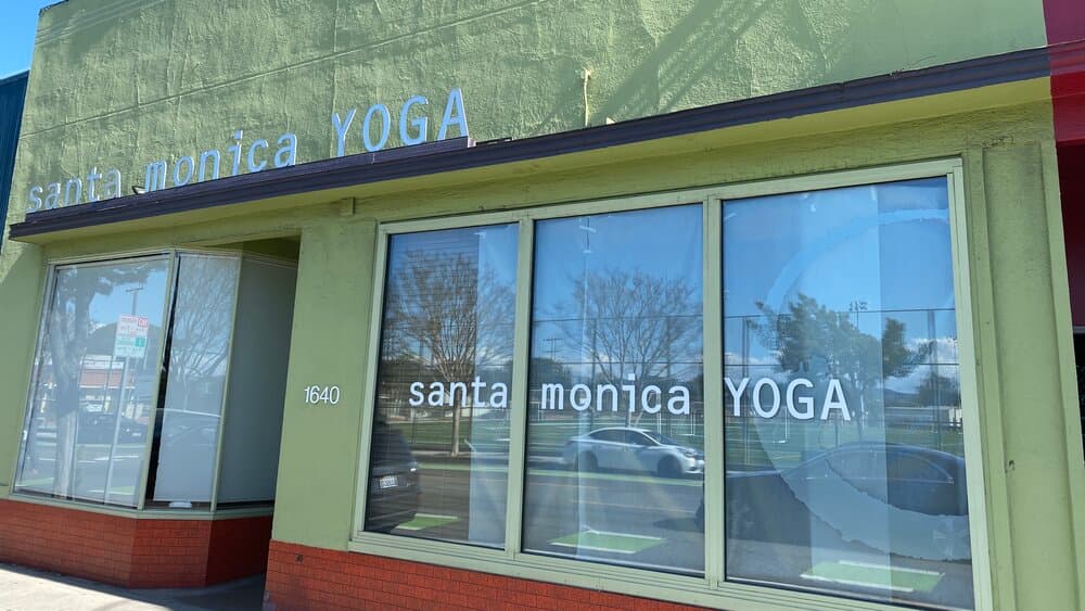 Santa Monica Yoga logo
