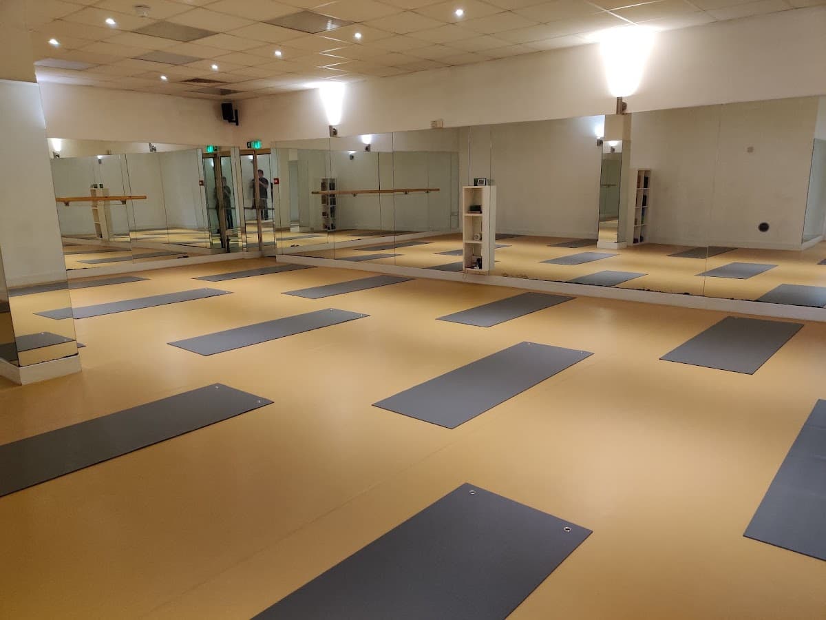 Feel Hot Yoga Watford 1