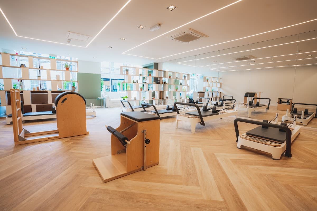 Re:Form Pilates London - Reformer Pilates Studio
