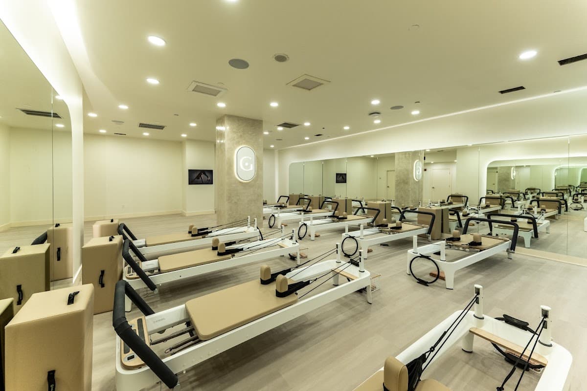 Glow Pilates Reformer
