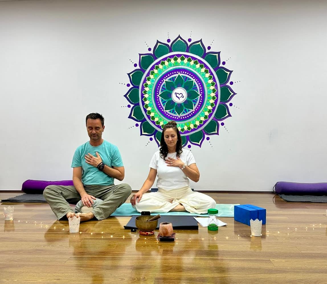 Yin, Massage & Yoga Nidra