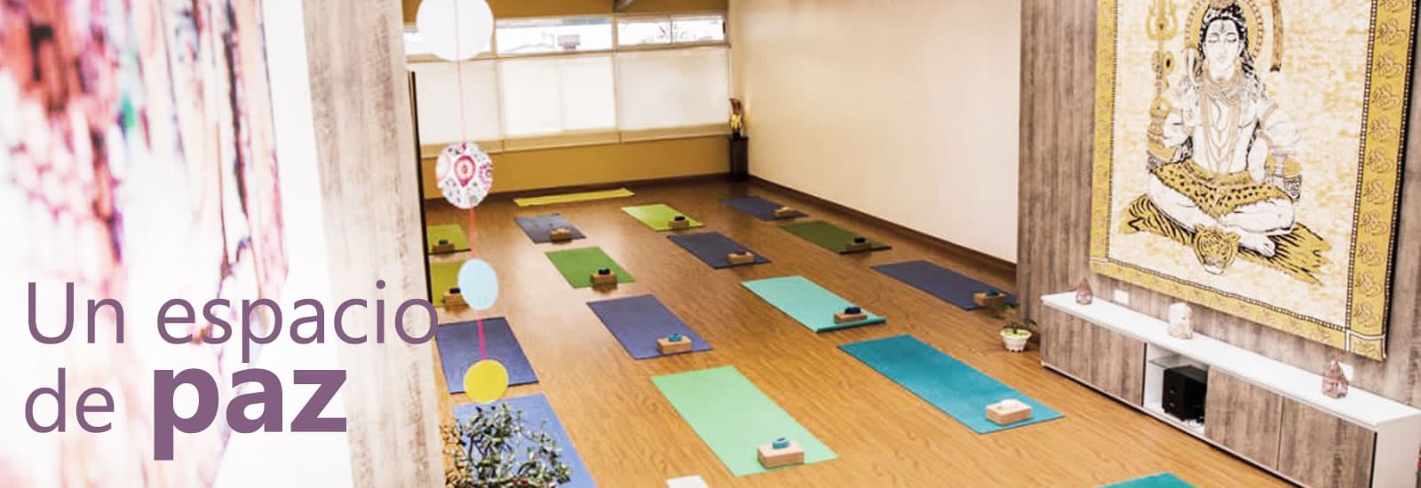 Makaranda yoga & Movimiento logo