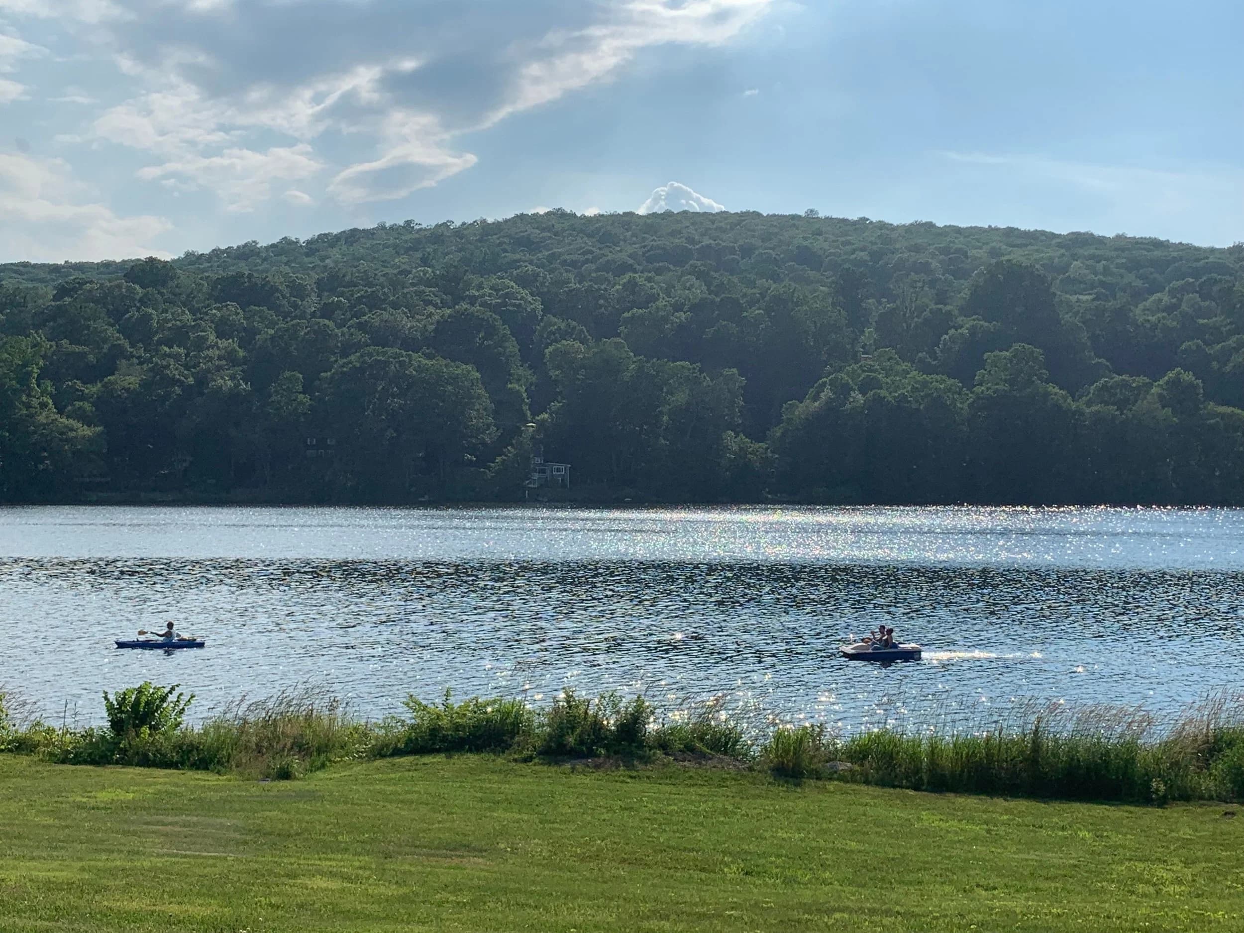 Lakehouse Retreat - 1 Day Getaway 1