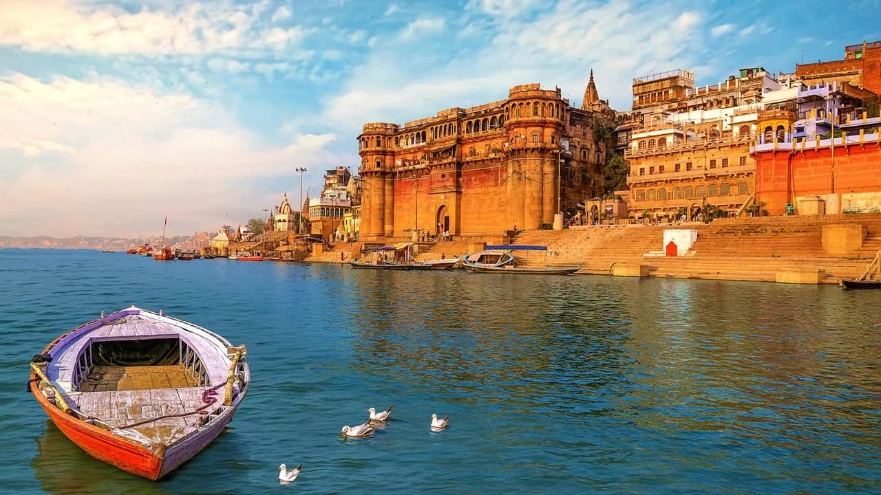 SHIVOHAM - A SACRED PILGRIMAGE TO INDIA - VARANASI 1