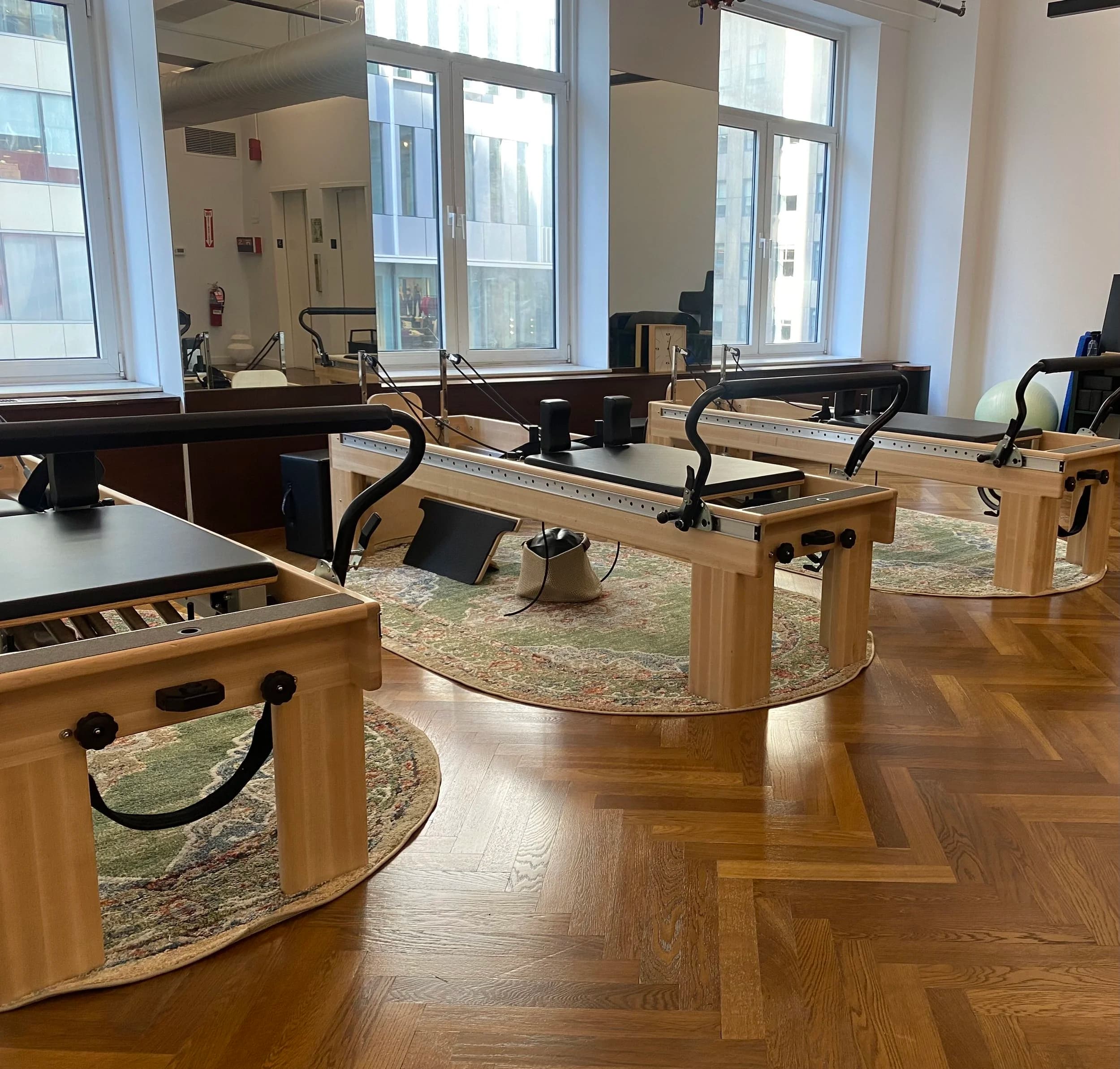 Cardio Pilates Mixtape (Large Group Mat Class) 1