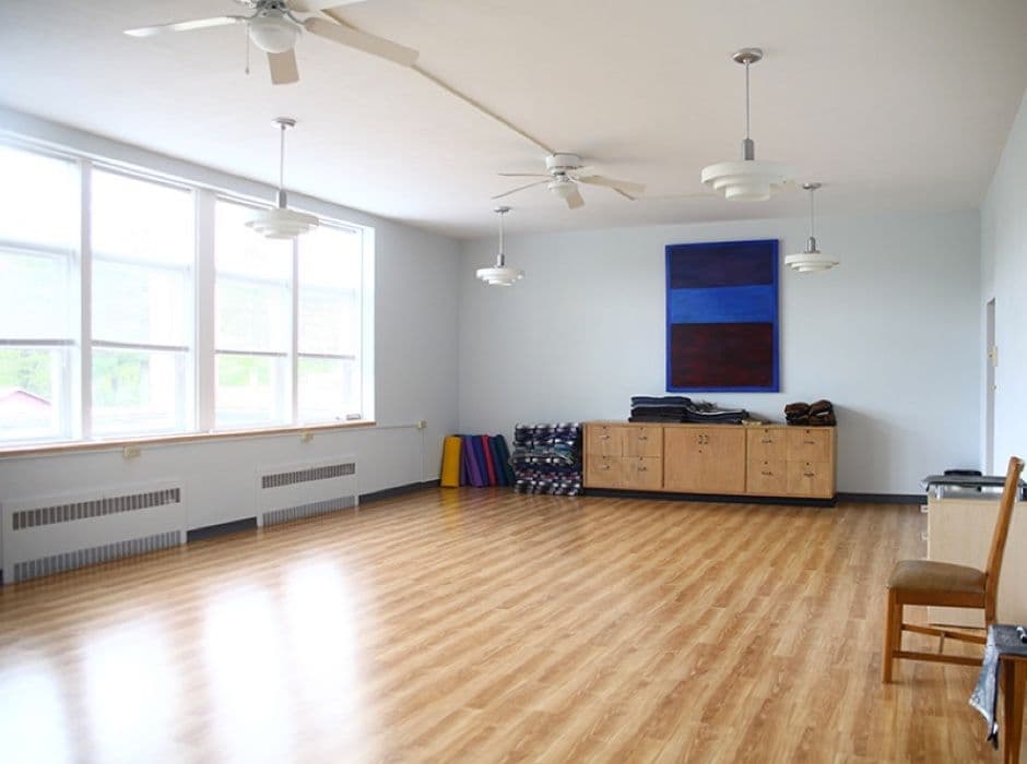 Soft Landing: A Mother's Day Weekend Retreat for Complicated Feelings with Kate Lynch 1