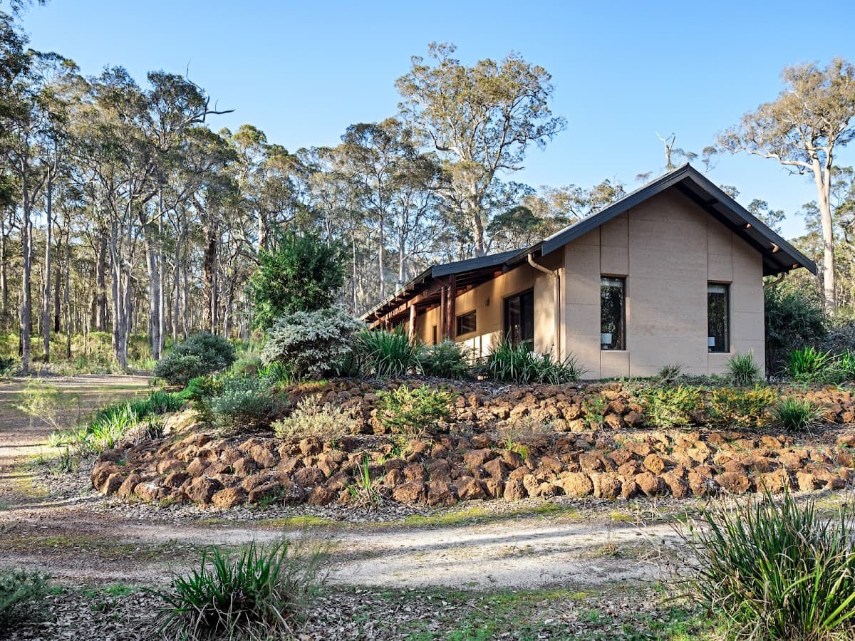 Jarrah Grove Forest Retreat