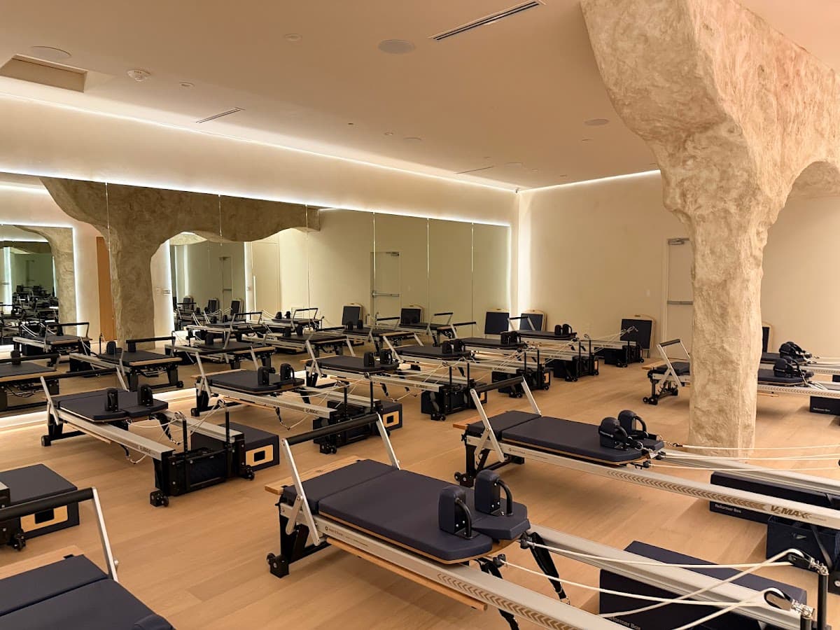 Move Studios - Pilates Yoga Rebounder (Mini Trampoline) (Santa Monica/Venice)