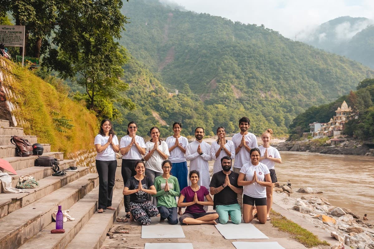 Agni Yoga India - Yoga Ashram in Rishikesh