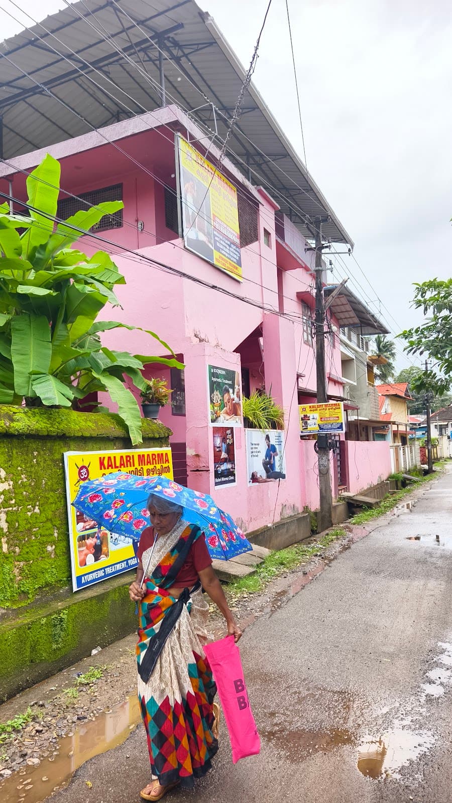 Massage Kalari marma yoga ayurveda spa