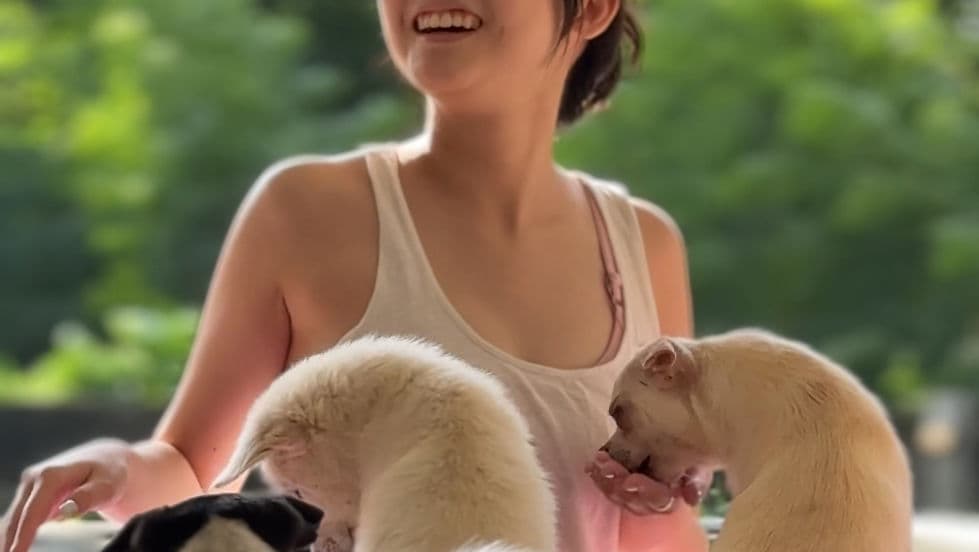 9 April 4PM Puppy Yoga Canggu 1